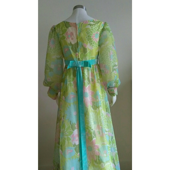 Vintage 70's Floral Maxi Dress: Emma Domb - Picture 3 of 8
